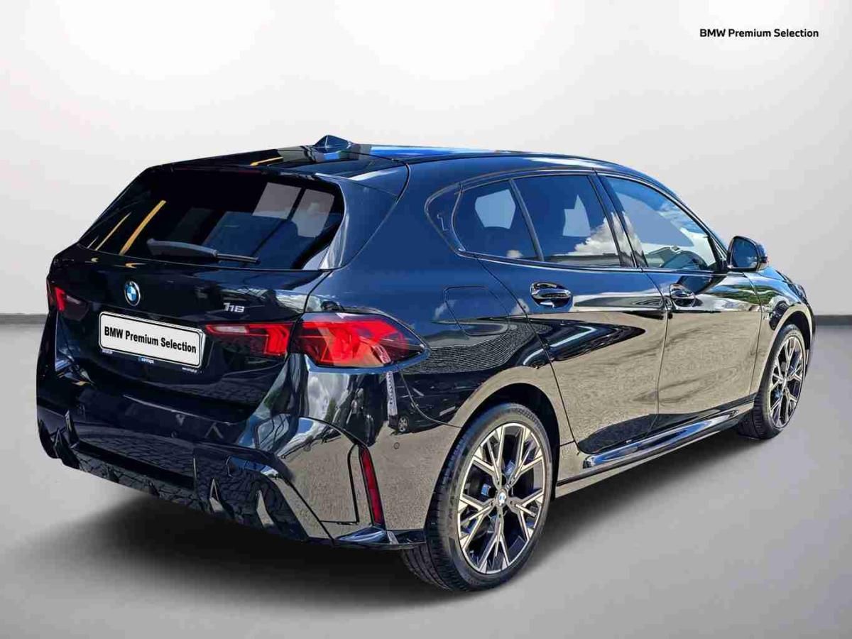 bmw-serie-1-2025-gasolina-1499cc