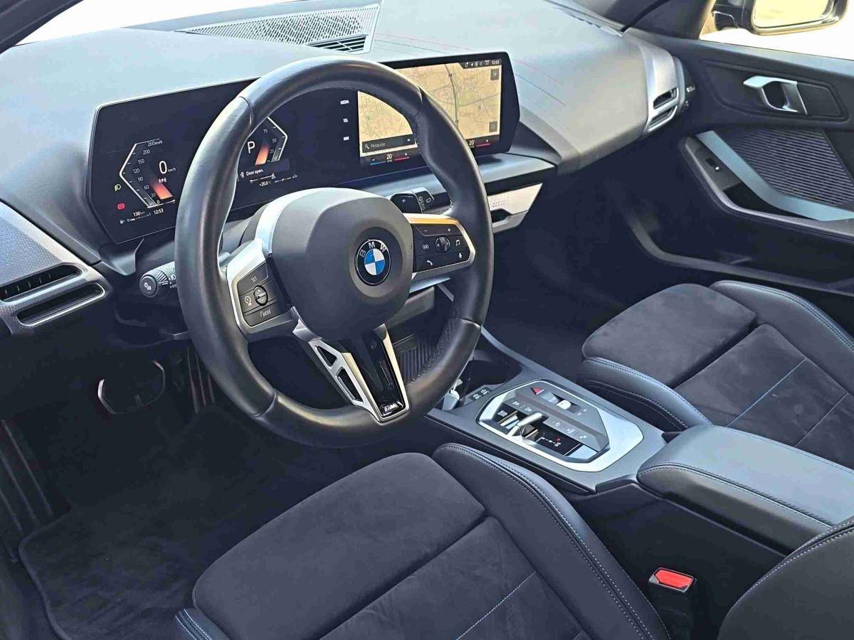 bmw-serie-1-2025-gasolina-1499cc