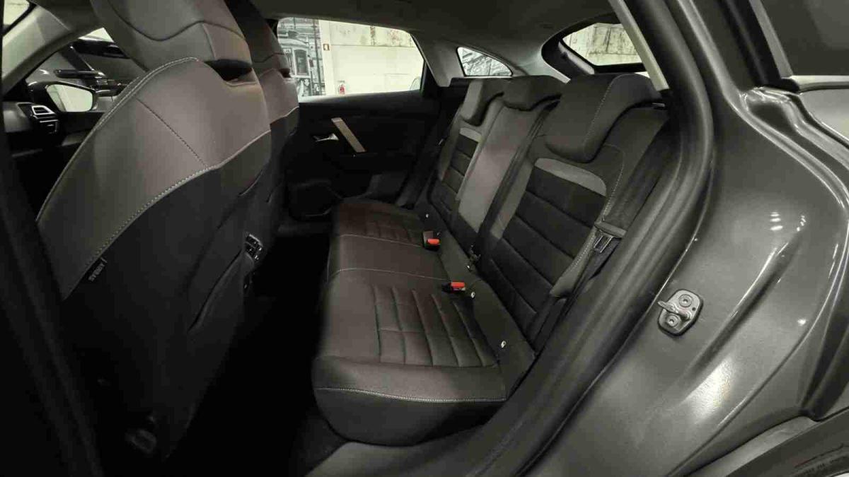 citroen-c4-2025-gasolina-1199cc