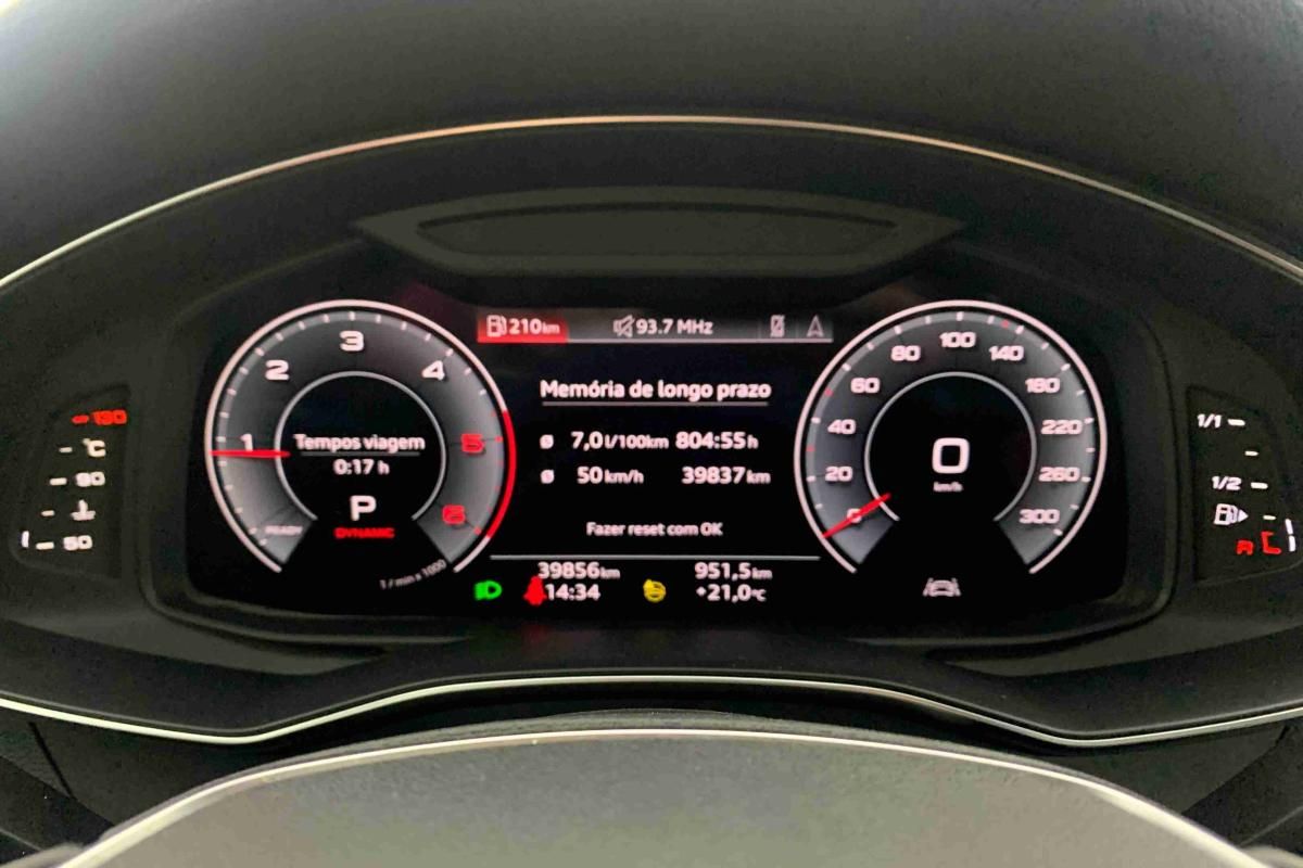 audi-a6-2023-diesel-1968cc