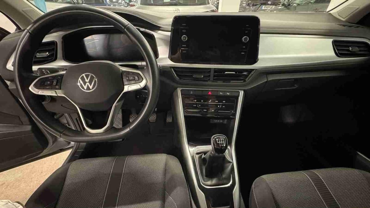 volkswagen-t-roc-2024-gasolina-999cc