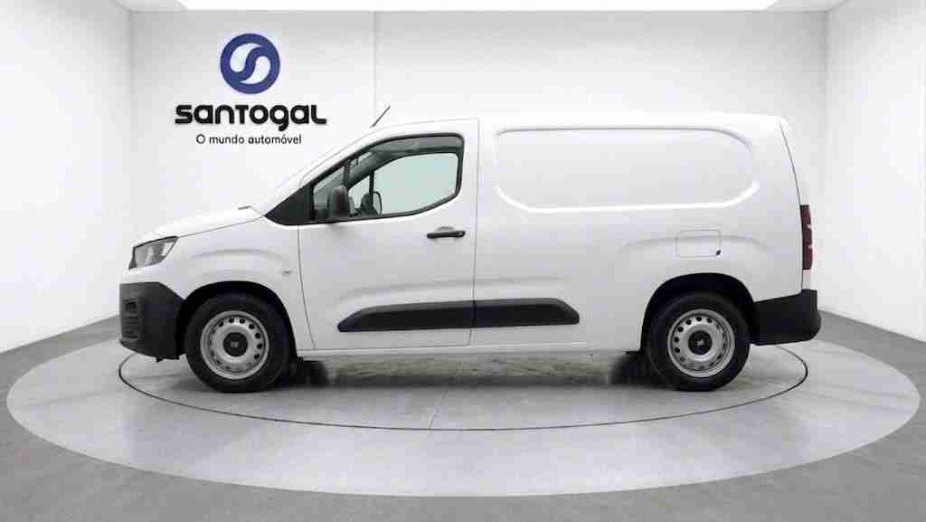 fiat-doblo-2025-diesel-1499cc