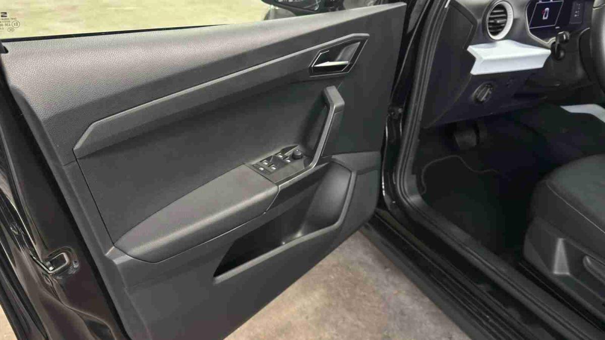 seat-arona-2025-gasolina-999cc