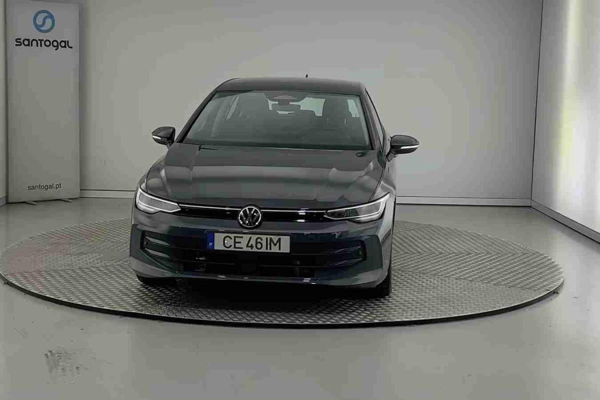 volkswagen-golf-2026-hibrido-1498cc