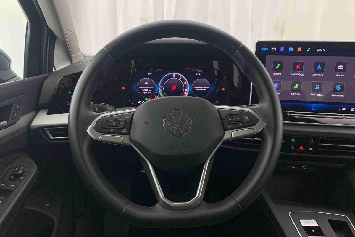 volkswagen-golf-2026-hibrido-1498cc