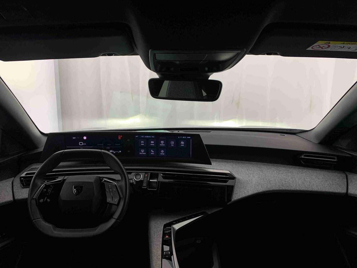 peugeot-3008-2025-gasolina-1199cc