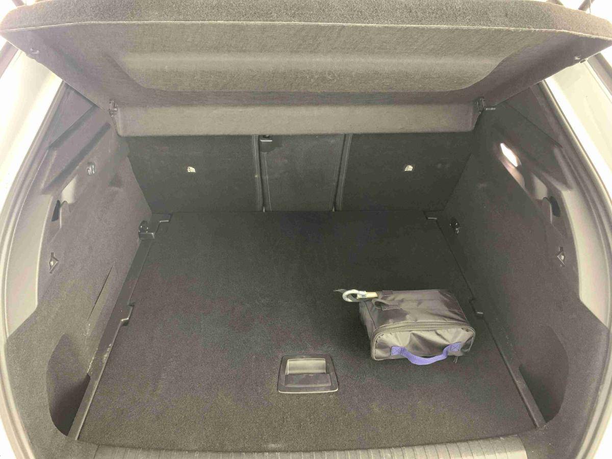peugeot-3008-2025-gasolina-1199cc