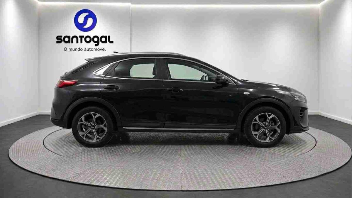 kia-xceed-2025-gasolina-998cc