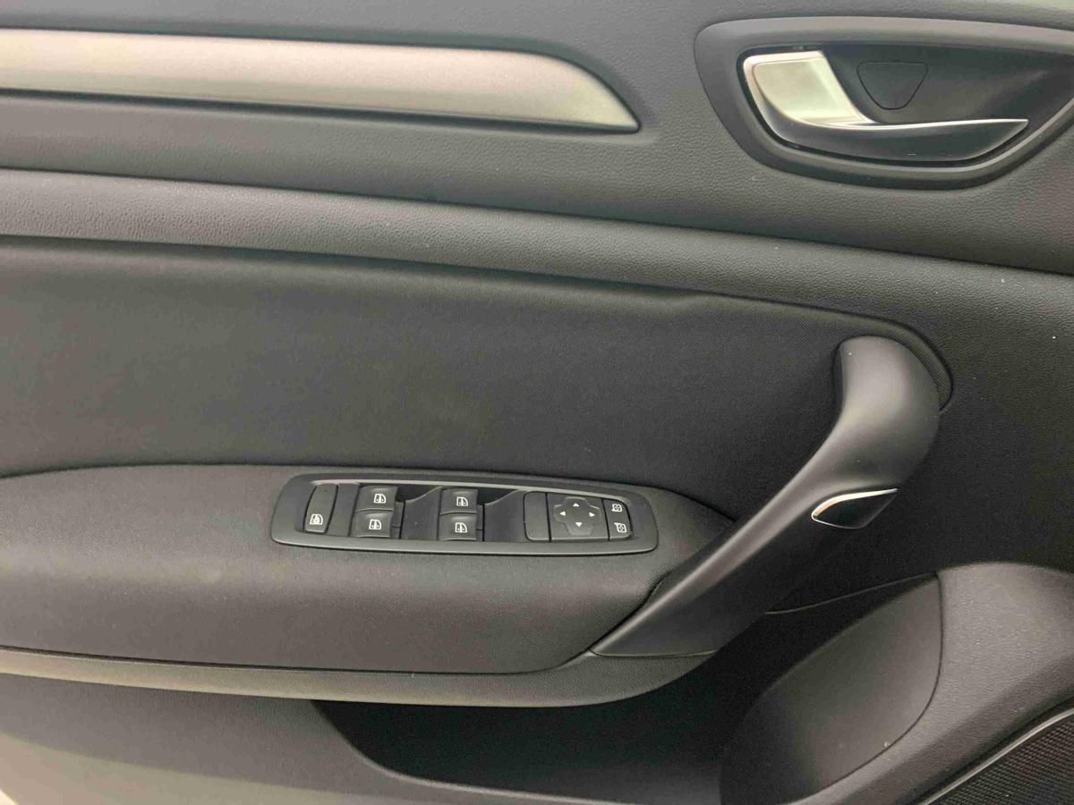 renault-megane-2024-diesel-1461cc