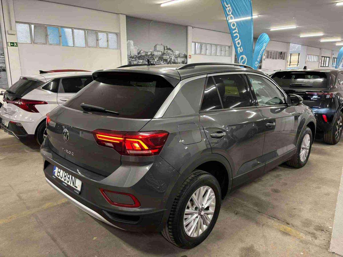 volkswagen-t-roc-2024-gasolina-999cc