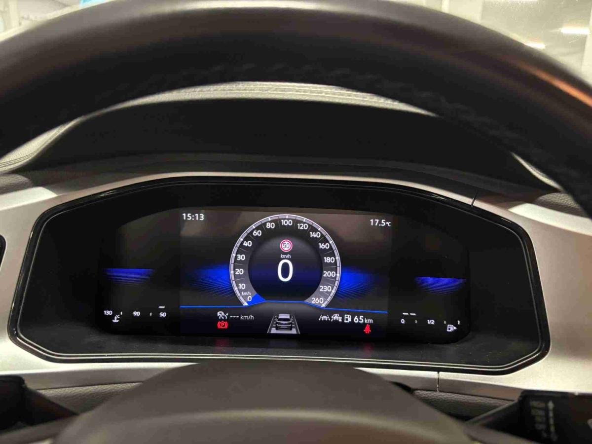 volkswagen-t-roc-2024-gasolina-999cc