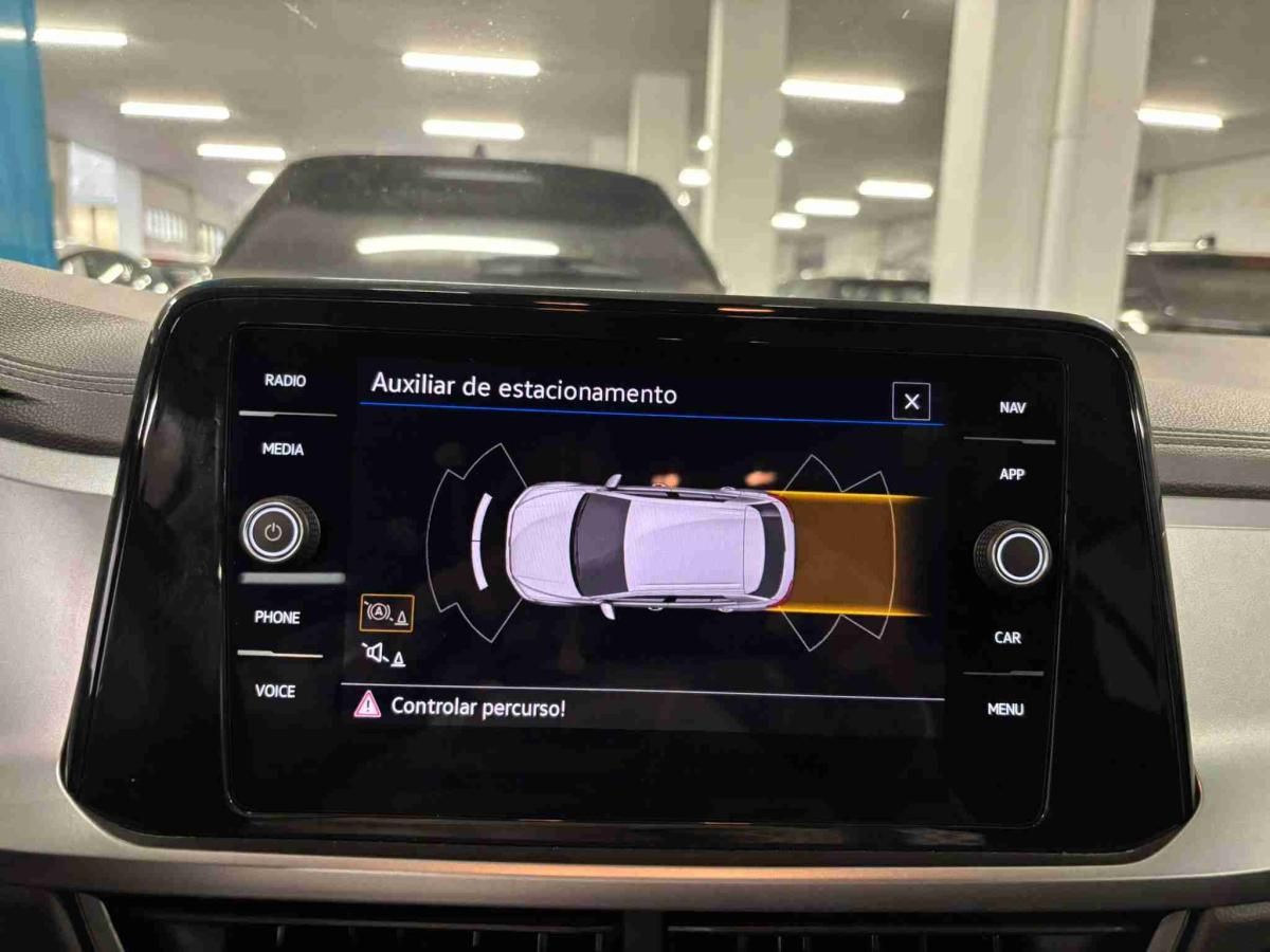 volkswagen-t-roc-2024-gasolina-999cc