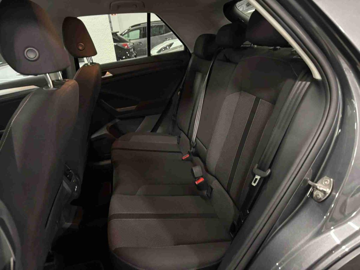 volkswagen-t-roc-2024-gasolina-999cc