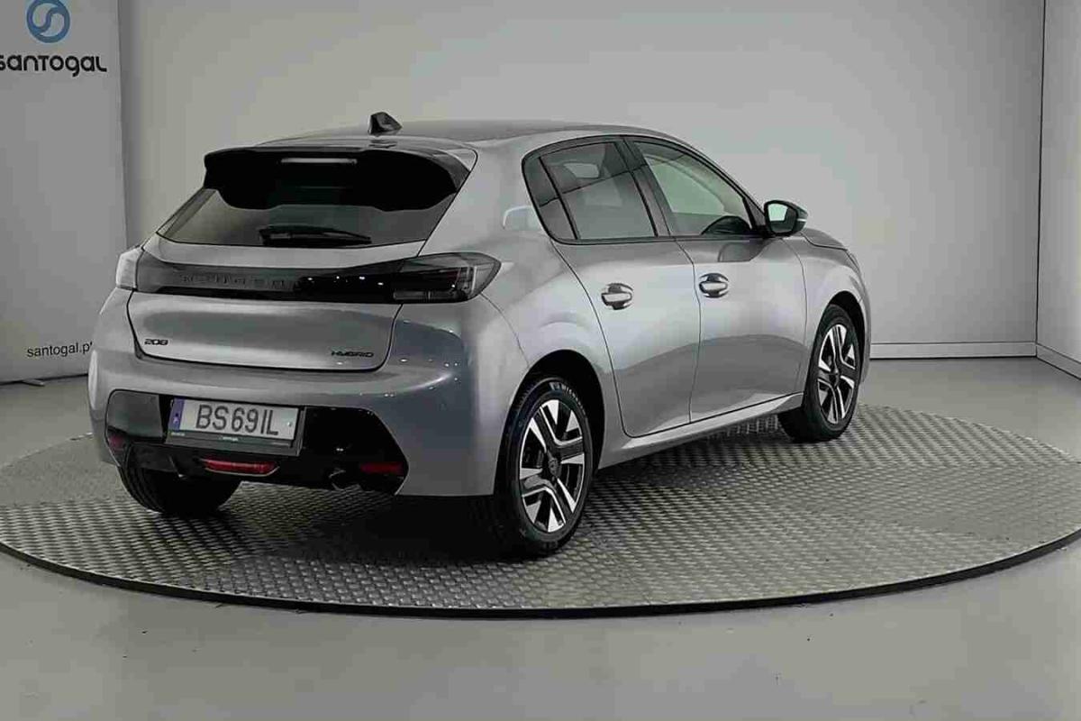 peugeot-208-2025-gasolina-1199cc