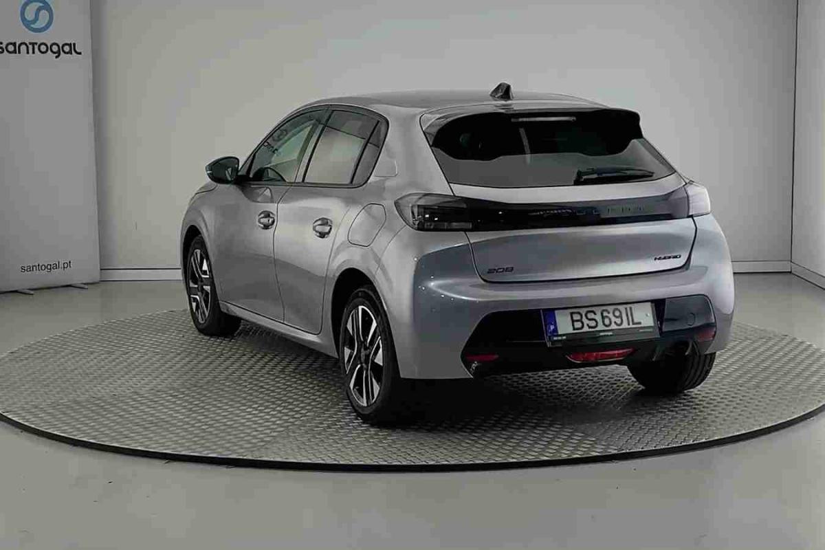 peugeot-208-2025-gasolina-1199cc