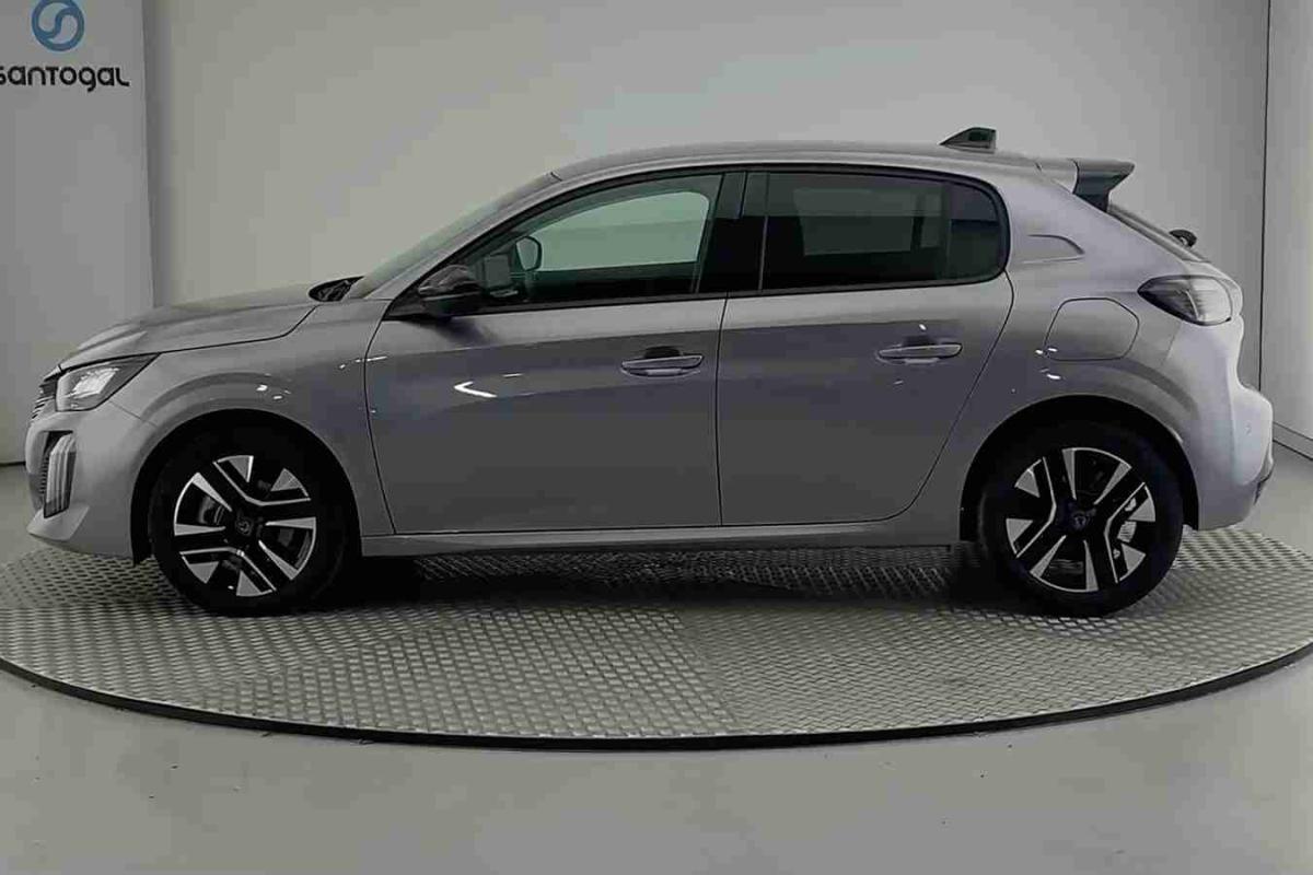 peugeot-208-2025-gasolina-1199cc