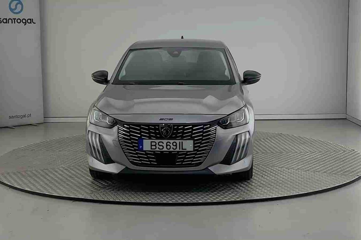peugeot-208-2025-gasolina-1199cc