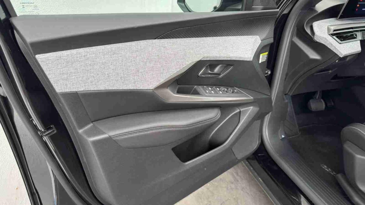 peugeot-3008-2025-gasolina-1199cc