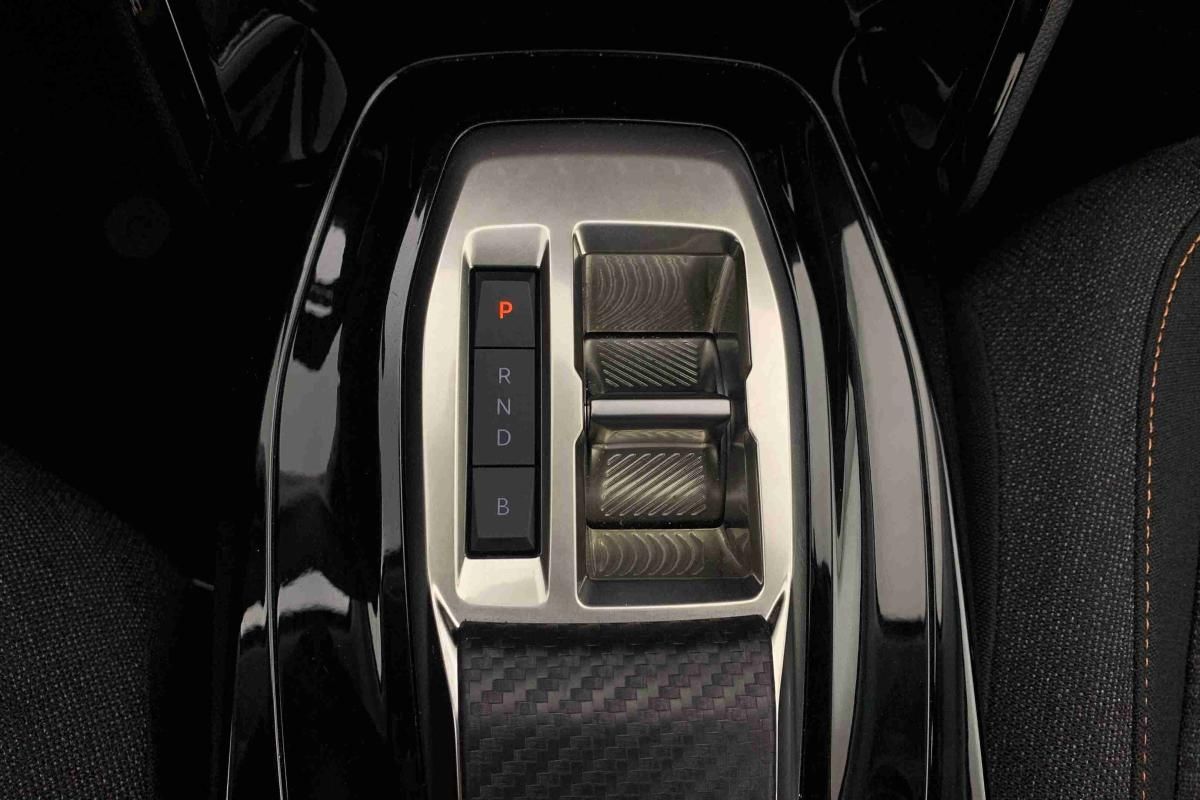 peugeot-e-208-2026-eletrico-0cc
