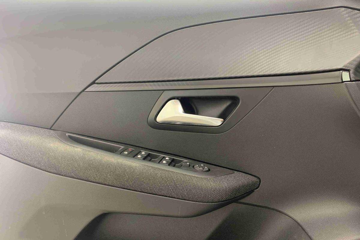 peugeot-e-208-2026-eletrico-0cc