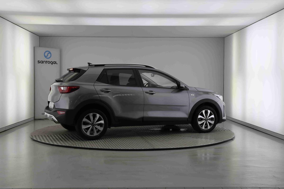 kia-stonic-2025-gasolina-1197cc
