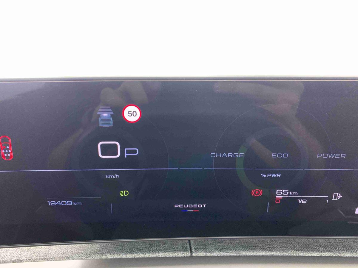 peugeot-5008-2025-gasolina-1199cc