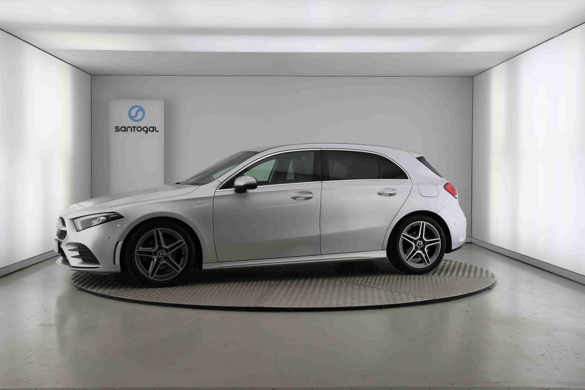 mercedes-benz-180-2018-diesel-1461cc