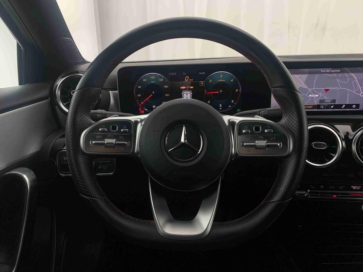 mercedes-benz-180-2018-diesel-1461cc