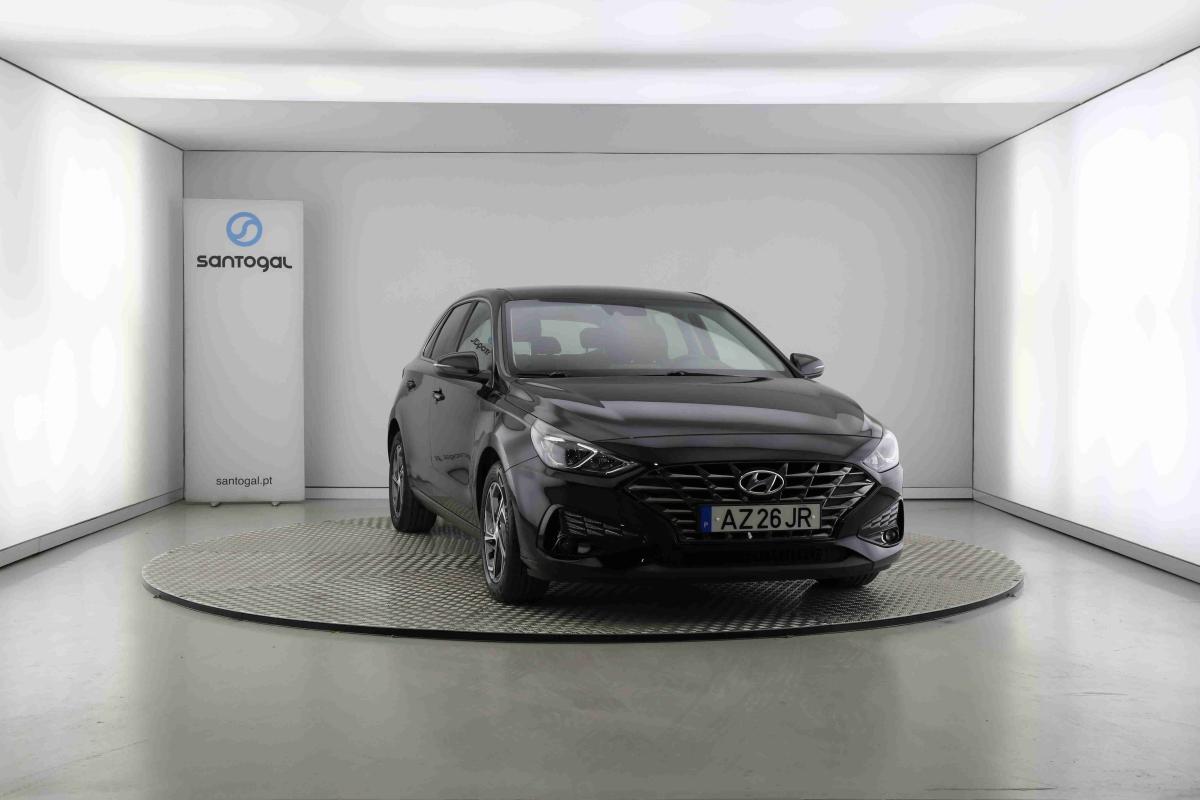 hyundai-i30-2023-gasolina-998cc