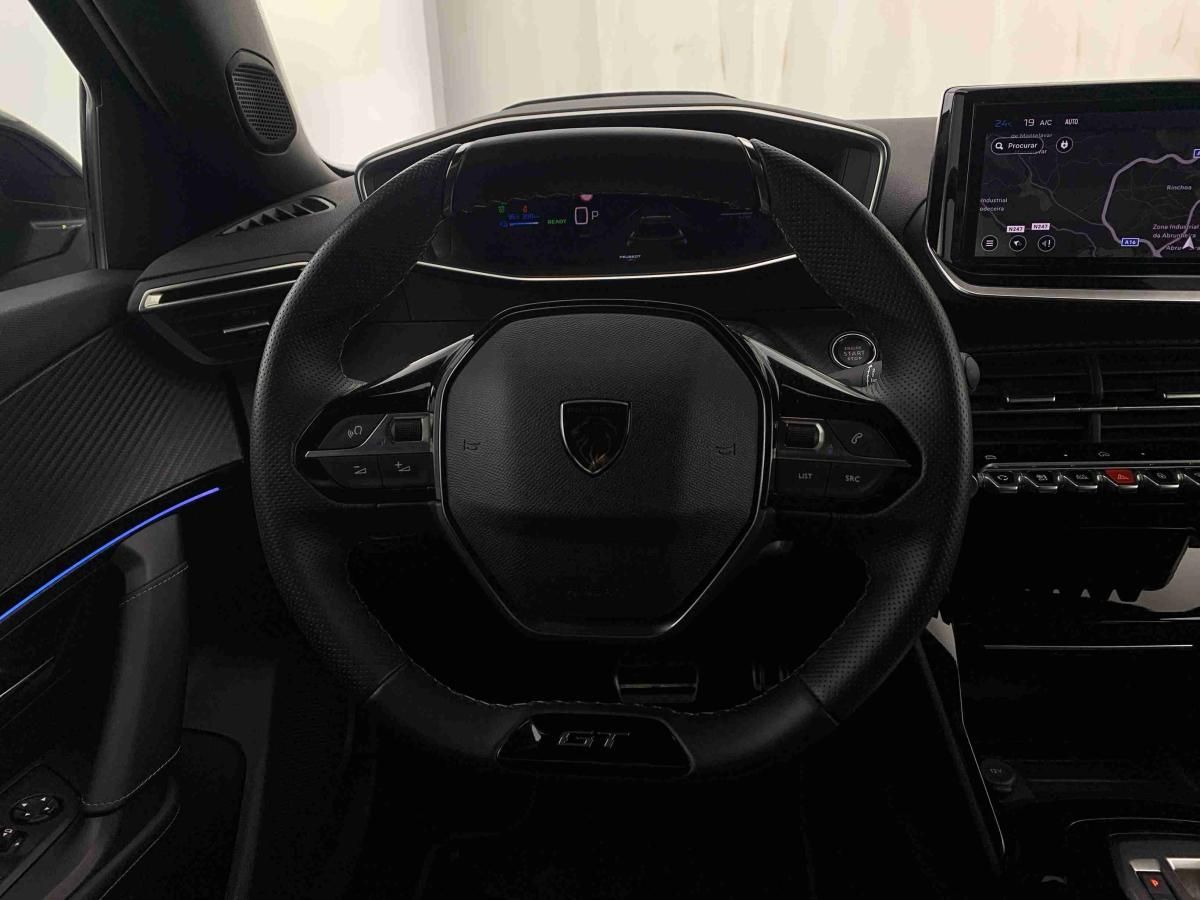 peugeot-e-2008-2025-eletrico-0cc