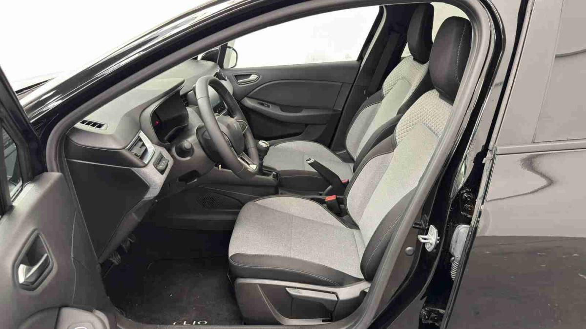 renault-clio-2025-diesel-1461cc