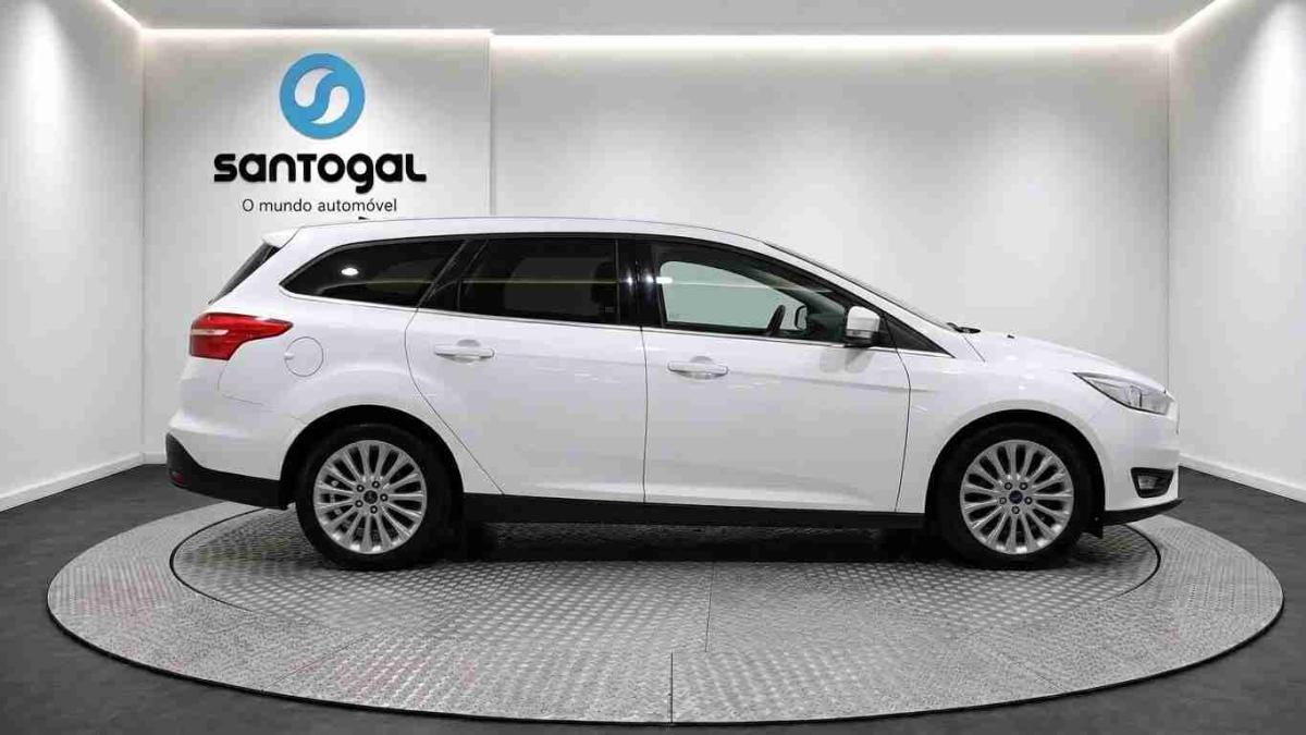 ford-focus-2018-diesel-1499cc