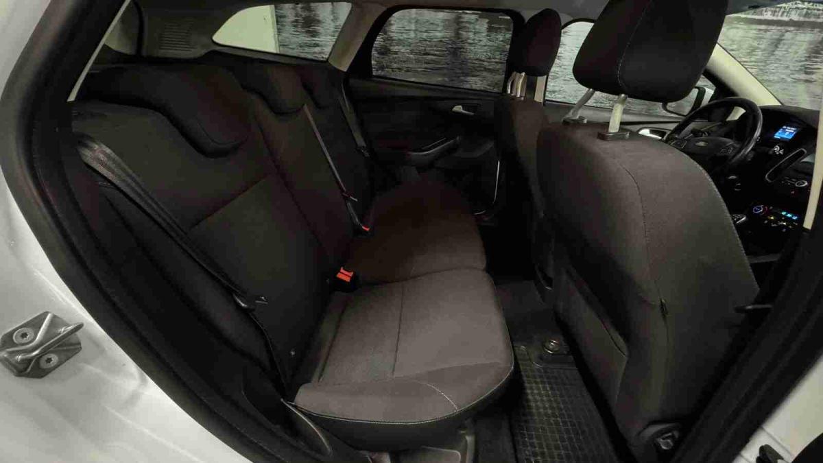 ford-focus-2018-diesel-1499cc