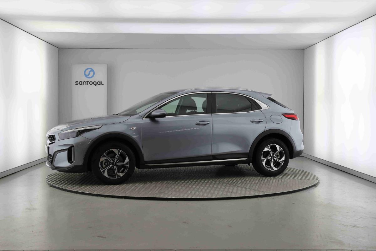 kia-xceed-2025-gasolina-998cc