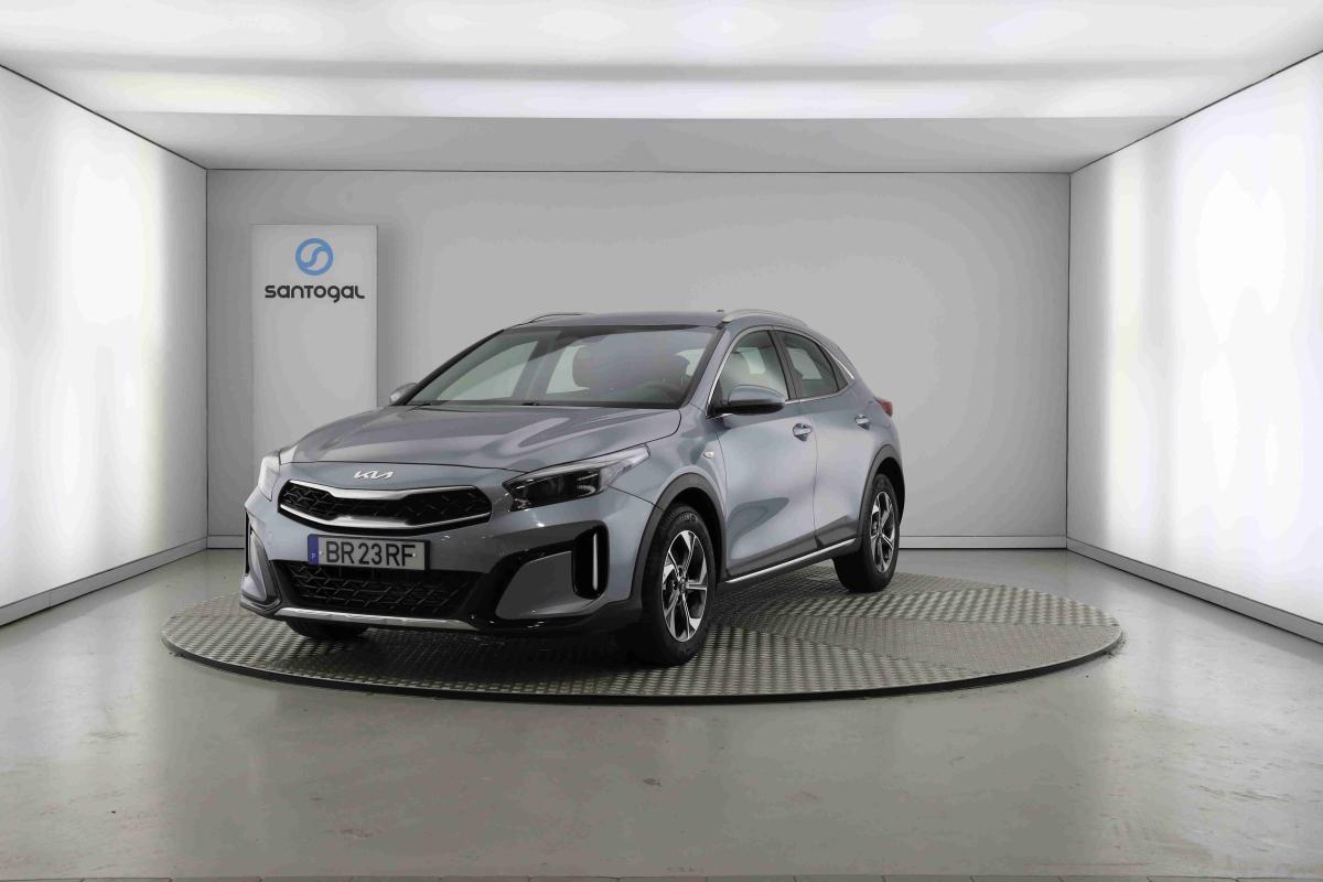 kia-xceed-2025-gasolina-998cc