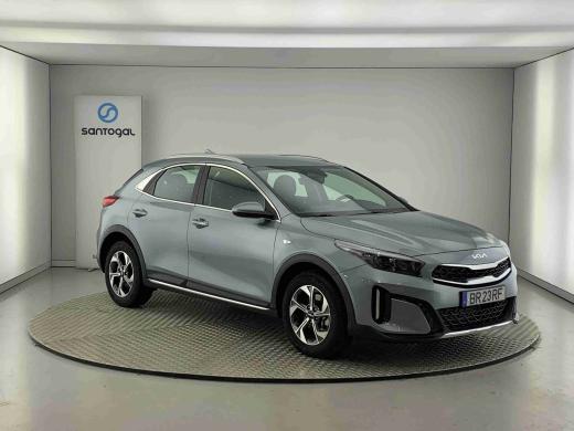 kia-xceed-2025-gasolina-998cc