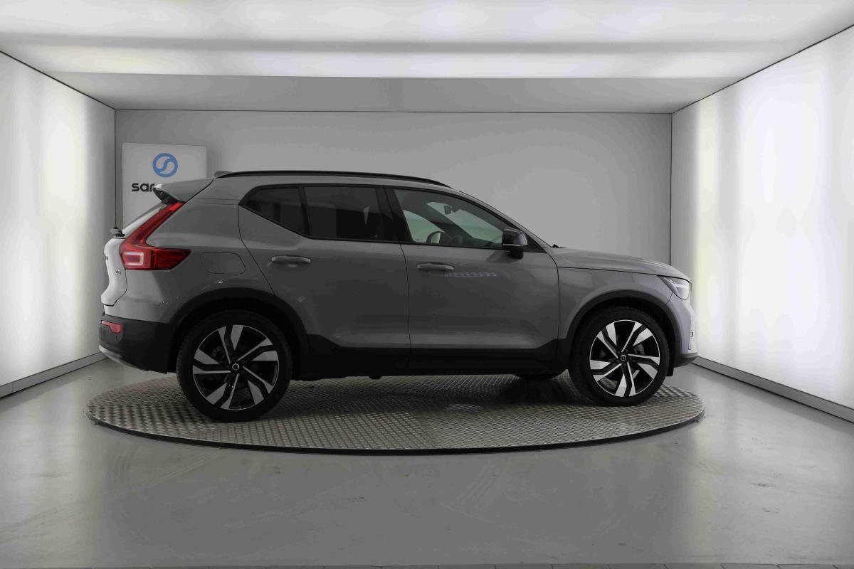 volvo-xc40-2025-gasolina-1969cc