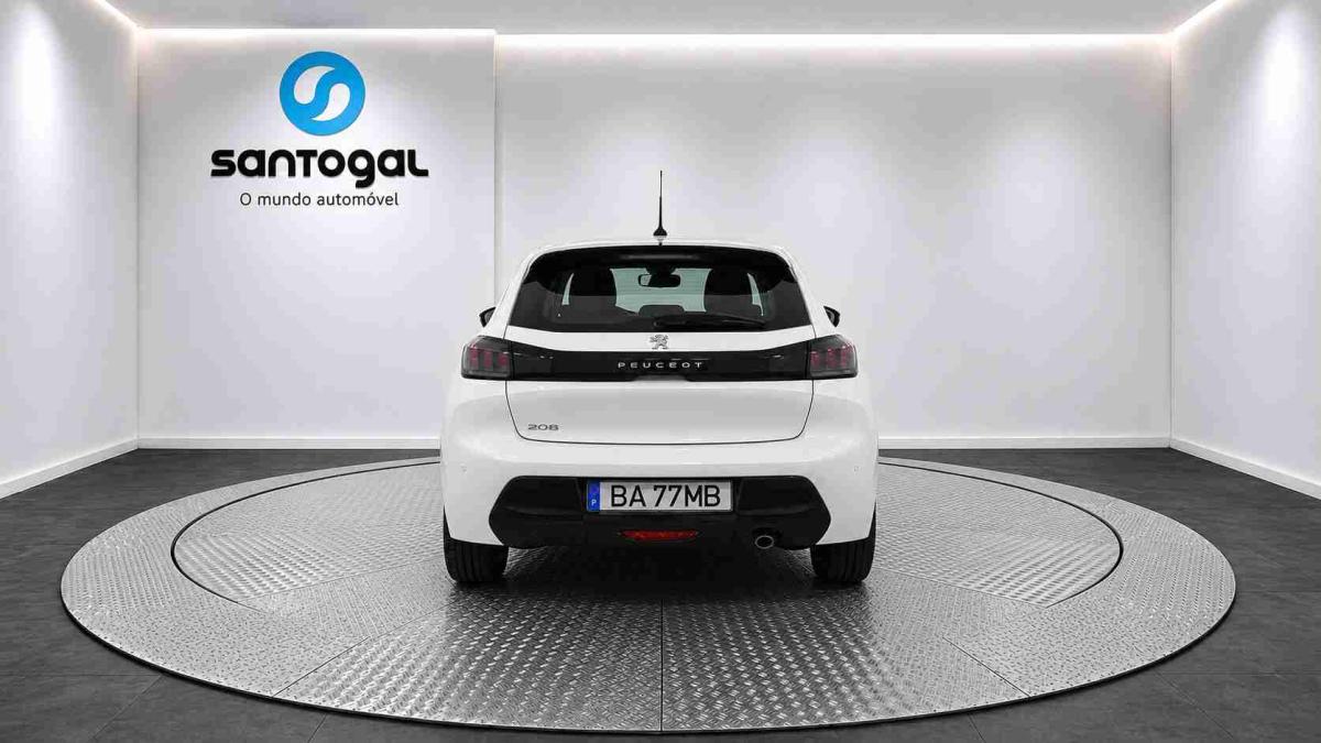 peugeot-208-2023-gasolina-1199cc
