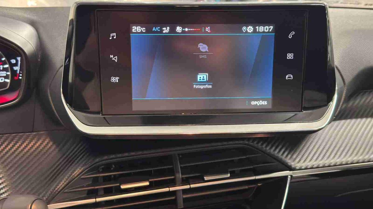 peugeot-208-2023-gasolina-1199cc