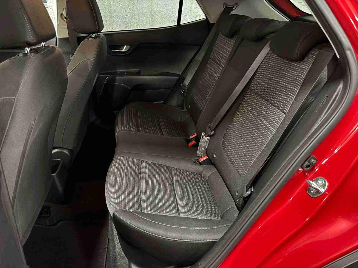 kia-stonic-2025-gasolina-998cc