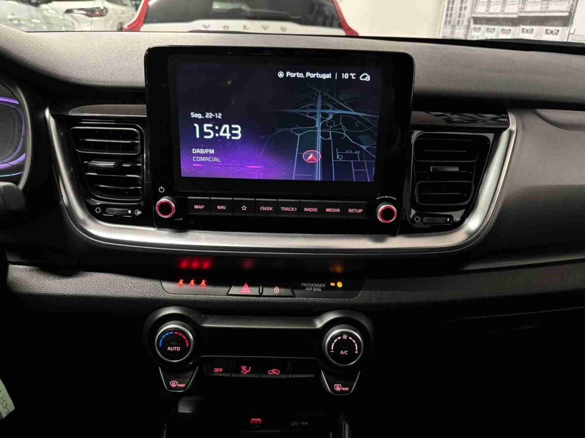 kia-stonic-2025-gasolina-998cc