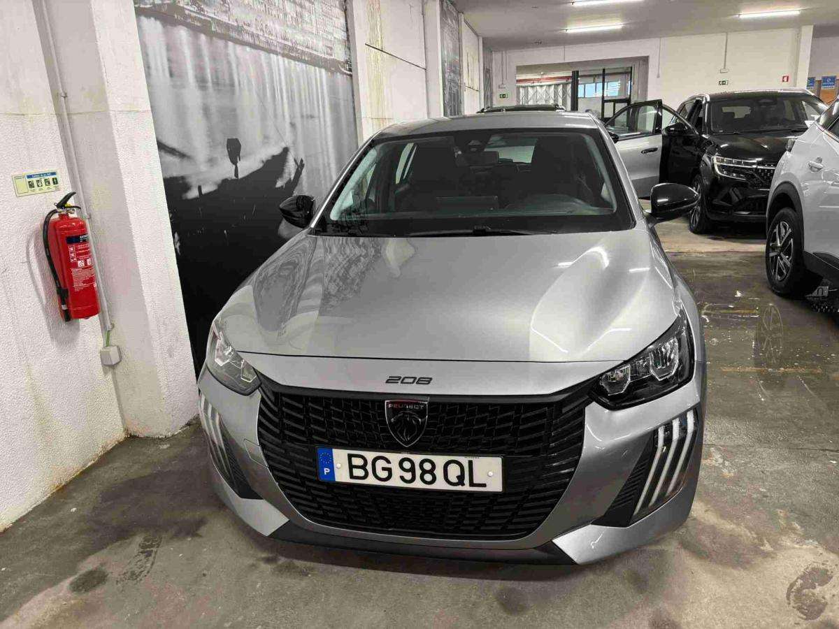 peugeot-208-2024-gasolina-1199cc