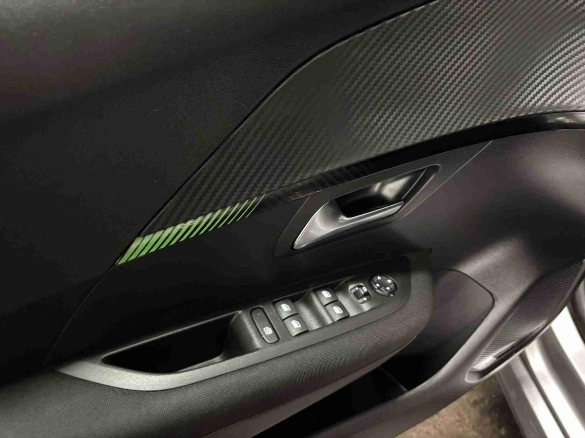 peugeot-208-2024-gasolina-1199cc