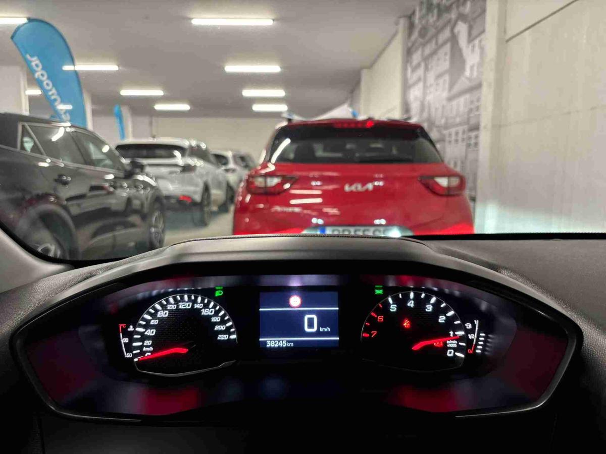 peugeot-208-2024-gasolina-1199cc