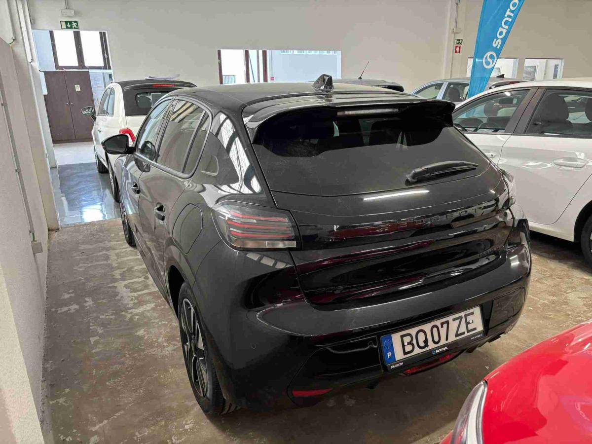 peugeot-208-2025-gasolina-1199cc