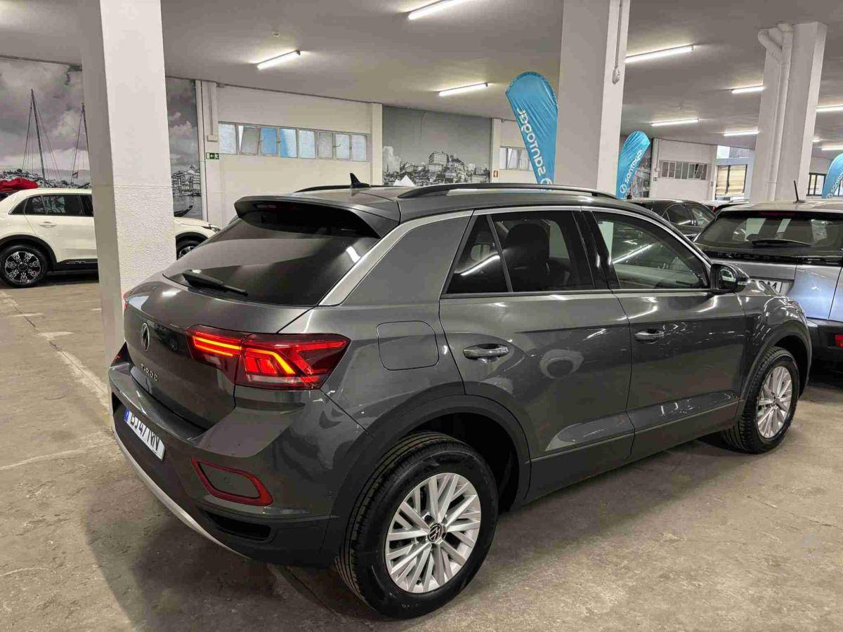 volkswagen-t-roc-2024-gasolina-999cc