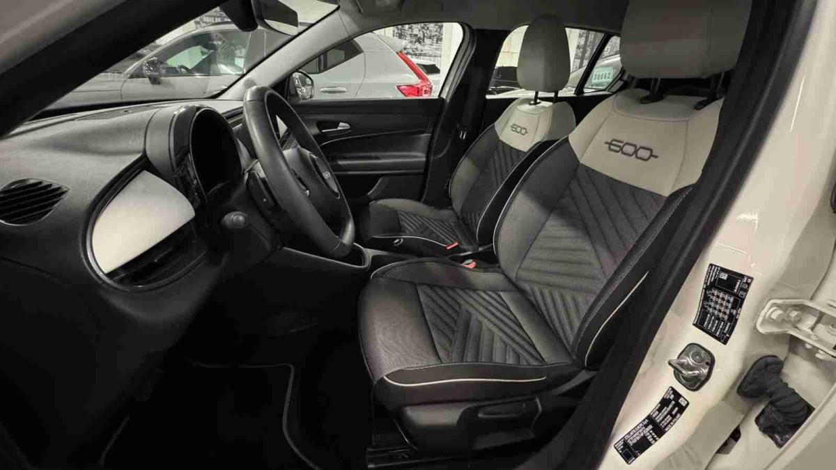 fiat-600-2024-gasolina-1199cc