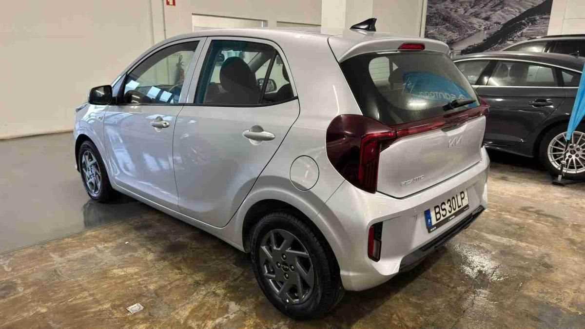 kia-picanto-2025-gasolina-998cc