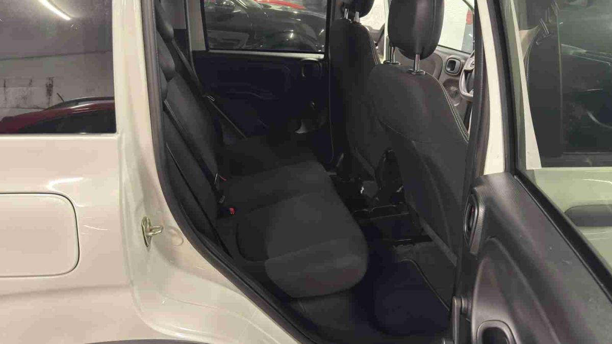 fiat-panda-2024-gasolina-999cc