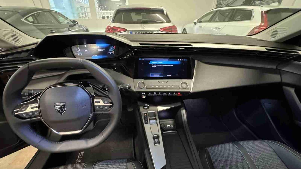 peugeot-308-sw-2025-gasolina-1199cc